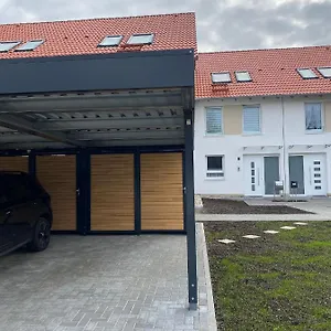 Apartment Scur's Ferienwohnung, Leipzig